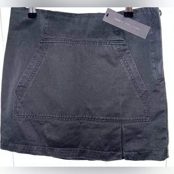 Marc by Marc Jacobs Black Mini Skirt - Size 4 - Picture 3 of 3